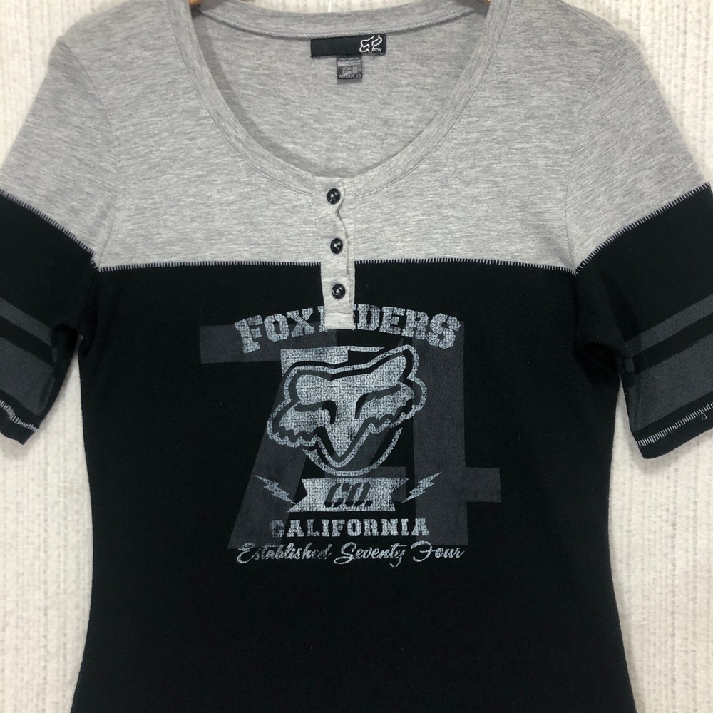 Fox Riders California Established Seventy Four Graphic Top Short Sleeve M‎